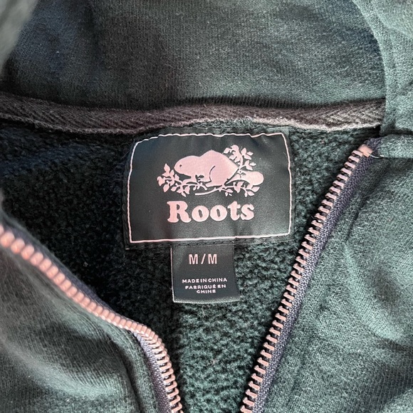 Size Medium, forest green Roots half-zip - Picture 2 of 2